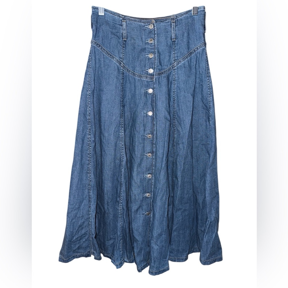 Levi’s Premium Denim Button-Front Circle Lightweight Skirt women’s sz 25